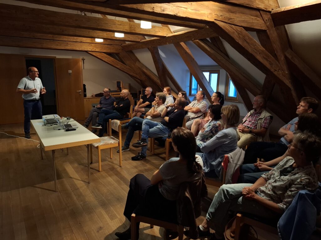 Vortrag Photovoltaik, Andreas Schnellbögl